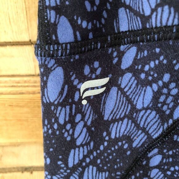 Fabletics‎ XS / S (?) Blue Black Leggings Lace Floral Full Length - Picture 4 of 6